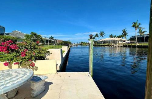 Caloosahatchee Villa | Villa Palaco