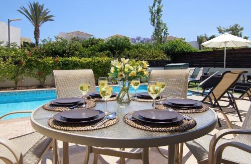 Paralimni Villa | Villa Palm