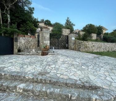 Castelnuovo Parano Villa | Villa Palmina