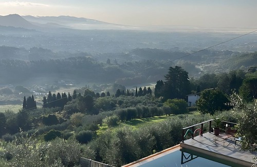 Buggiano Villa | Villa 'Panorama' with Shared Pool, Shared Terrace and Air Conditioning