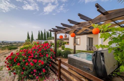 Kouklia Villa | Villa Panorama - Stunning views in villa with hot tub, pool, garden