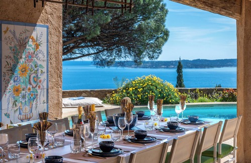 Sainte-Maxime Villa | Villa panoramic sea view gulf of Saint -Tropez swimming pool 6 bedrooms 6 bathrooms 12 pers