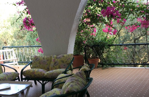 Marina di Marittima Villa | Villa 'Panoramica A Castro' with Sea View, Wi-Fi and Air Conditioning