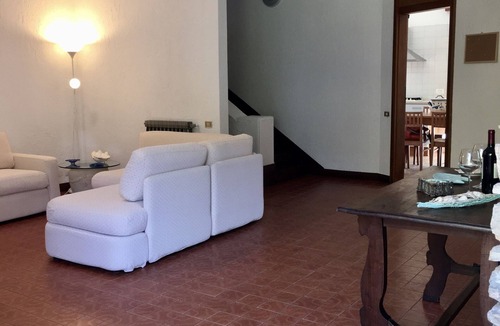 Marina di Pietrasanta Cabin | Villa Paola Tonfano