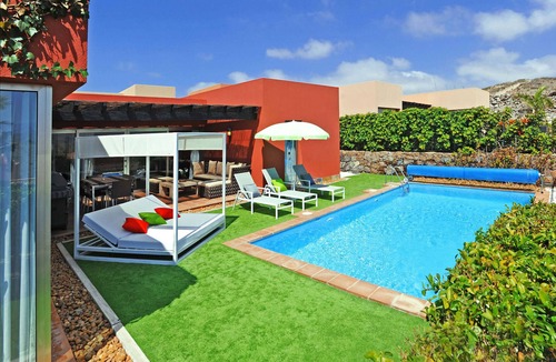 Salobre Ski Chalet | Villa Par 4/6