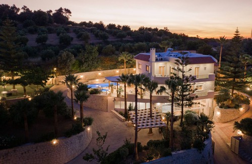 Kirianna Villa | Villa Paradise Spa, Yoga & Gym