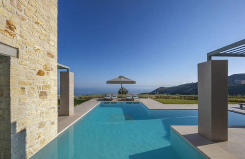 Chortata Villa | Villa Paraskevi - Four Bedroom Villa, Sleeps 8