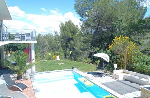 Pierrevert Villa | Villa parc du Lubéron 140m2 swimming pool 8x4, air-conditioned, near Lubéron golf course