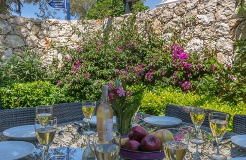 Kalkan Villa | Villa Pembe Ev