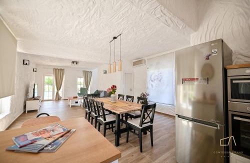 Risika Villa | Villa Pepina