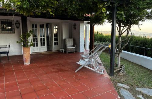 Corsanico Villa | Villa Pera