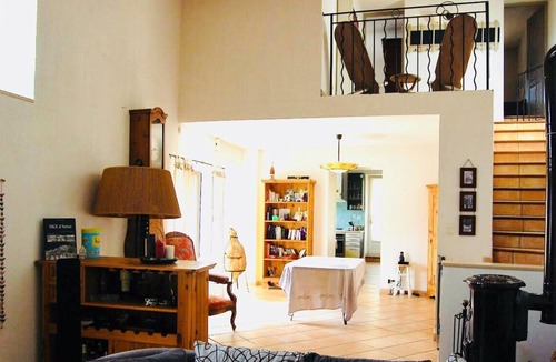 Puy-Saint-Martin House | Villa perched at the top of the Drome