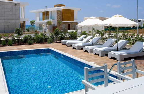 Paphos House | Villa Periwinkle - Three Bedroom