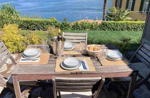 Argegno Apartment | Villa Peroni Lake Como Cottage with swimming pool
