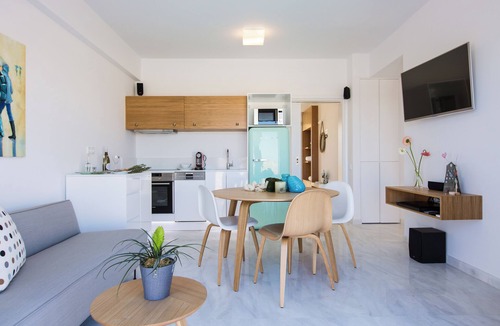 Pigianos Kampos Villa | Villa Persi, Exclusive Villa With Private Beach Facilities