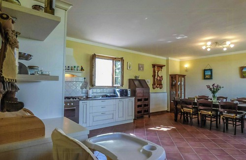 SantʼAndrea di Compito House | Villa Pescheto with private pool close to Lucca