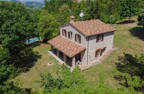 Furlo Villa | Villa Petra 8 - Three Bedroom Villa, Sleeps 8