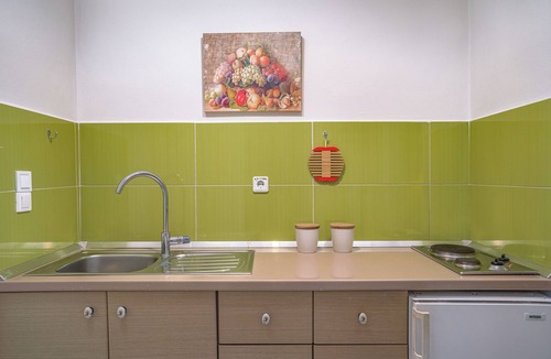 Limni Keri Hotel | Villa Phoenix Apartments & Studios