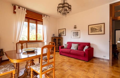 Ricco del Golfo di Spezia Apartment | Villa Pina First floor Villa Apartment 6 guests Near Cinque Terre in nature Balcony Valley View Shared pool Hiking trails