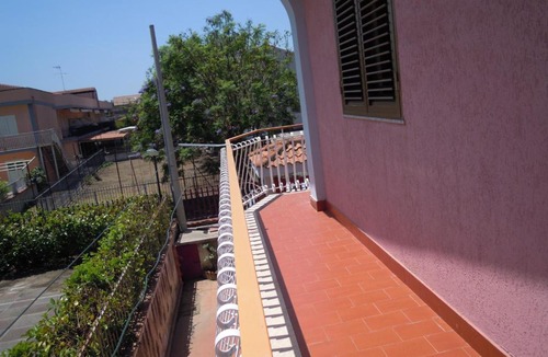 Fondachello Apartment | Villa Pina