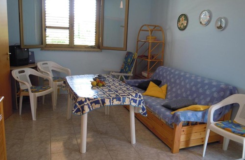 Fondachello Apartment | Villa Pina