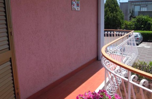 Fondachello Apartment | Villa Pina