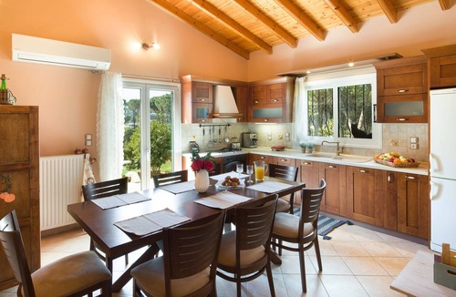 Agios Ioannis Villa | Villa Pine Forest by Corfuescapes