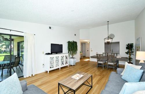 Sarasota House | Villa Pine Tree Pool close to the beaches Siesta Key
