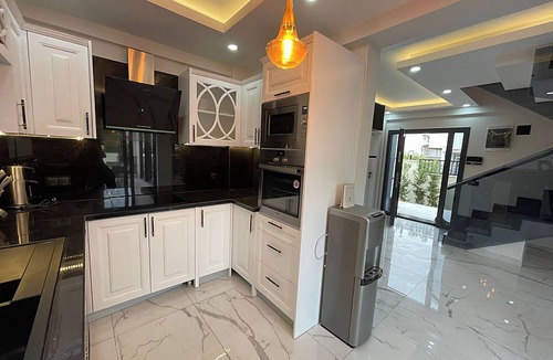 Kadriye Villa | VILLA PINEHURST R3 BELEK. TURKEY 10 Person 5 Bedrooms detached Villa