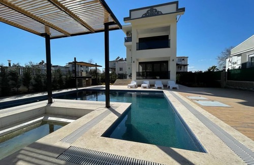 Kadriye Villa | VILLA PINEHURST R3 BELEK. TURKEY 10 Person 5 Bedrooms detached Villa