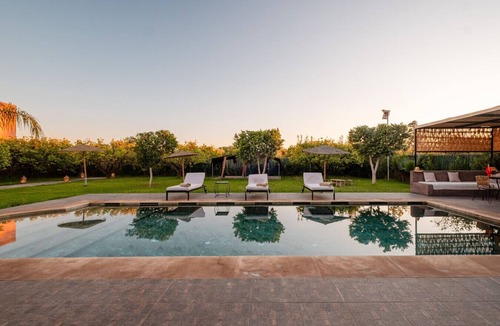 Saada Villa | Villa piscine privée, vue superbe, proche centre