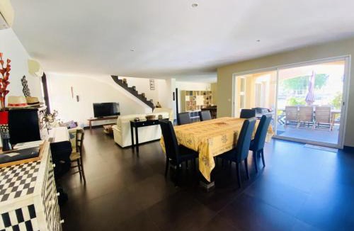 Le Grand Travers Villa | Villa Plein Sud - Maisons & Villas pour 6 Personnes 104