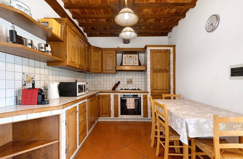 Barberino Val d'Elsa Villa | Villa 'Podere Beccalorzo with Private Pool, Wi-Fi and Air Conditioning'