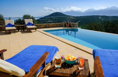 Vathi Villa | Villa Poppy