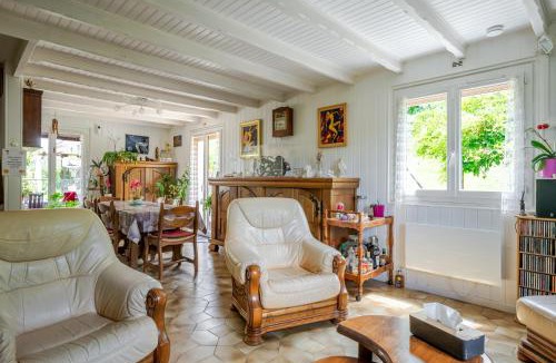Etercy Villa | Villa près du lac