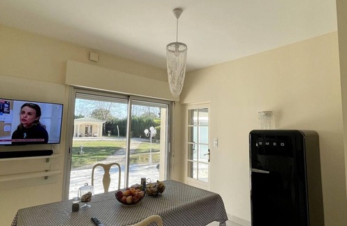 Saint-Yrieix-sur-Charente Villa | Villa Prestige