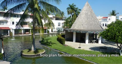 Playa Diamante Villa | Villa Privada ubicada en el campo de Golf del Hotel Vidanta Mayan Palace