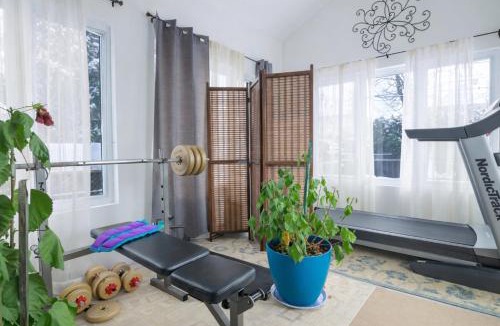 Saint Basile le Grand House | Villa proche de Montréal - Piscine - 4 ch - 10 pers