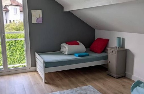 Thonon-les-Bains Villa | Villa, Proche Lac, Piscine, Jardin Clos, au Calme
