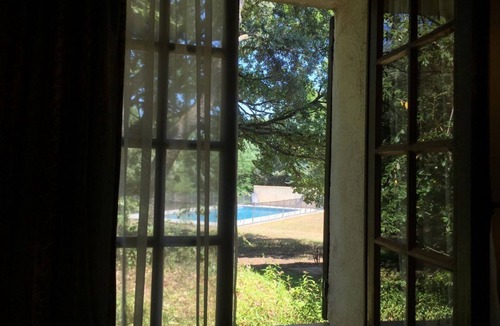 Jouques Villa | Villa Provence/Luberon. Pool. Garden 6,500 m2. Ideal for families (8 people)