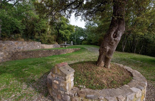 Poppi House | Villa Pruneto with pool in the Tuscan hills
