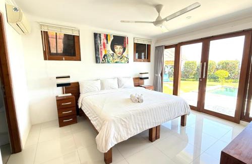 Kayu Putih Villa | Villa Putih