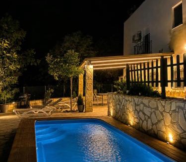 Quesada Villa | Villa Río Béjar