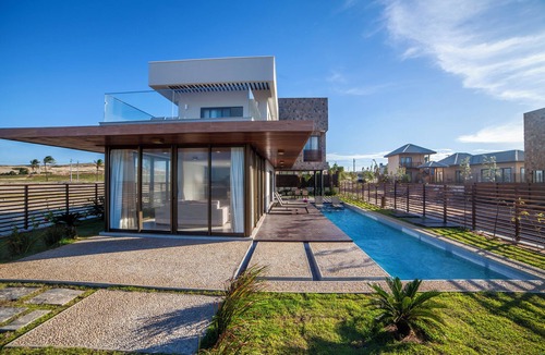 Acarai Villa | Villa Rafael Front Beach
