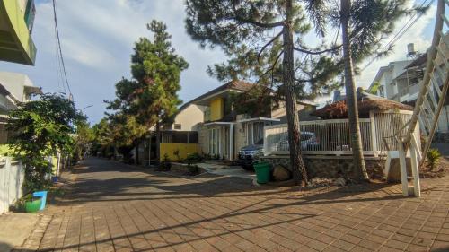Ngaglik Villa | Villa Rania