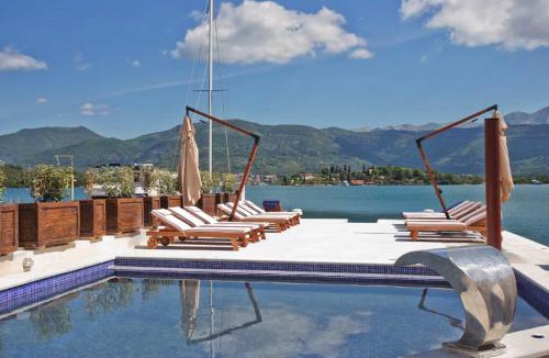 Tivat Apartment | Villa Regulus