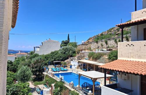 Batsi Apartment | Villa Rena