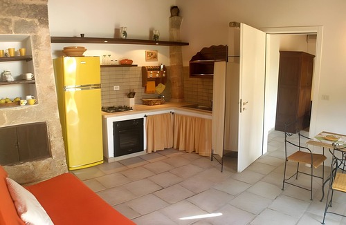 Nardo House | Villa 'Riggia - Dependance Agrumeto' with Wi-Fi
