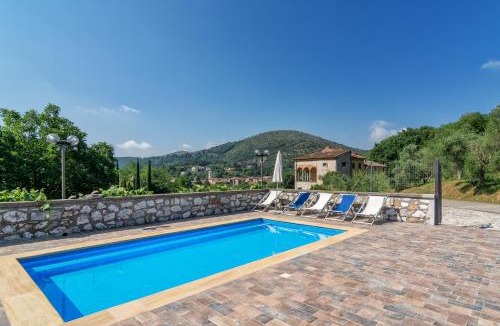 Santa Maria del Giudice House | Villa Rinascimento Depandance