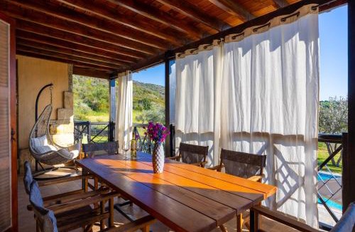 Peristerona Villa | Villa River View